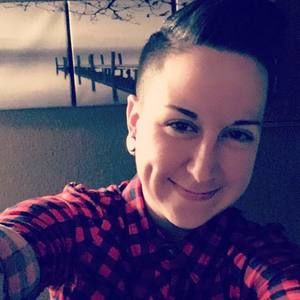 Meet your Posher, Aimee